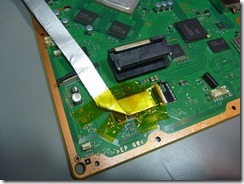 Mainboard cable position